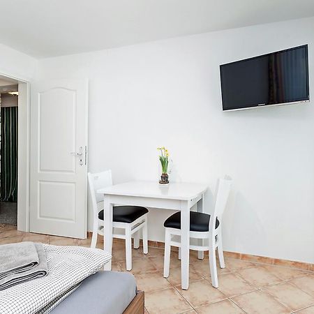 Ferienwohnung Берлин Екстериор снимка