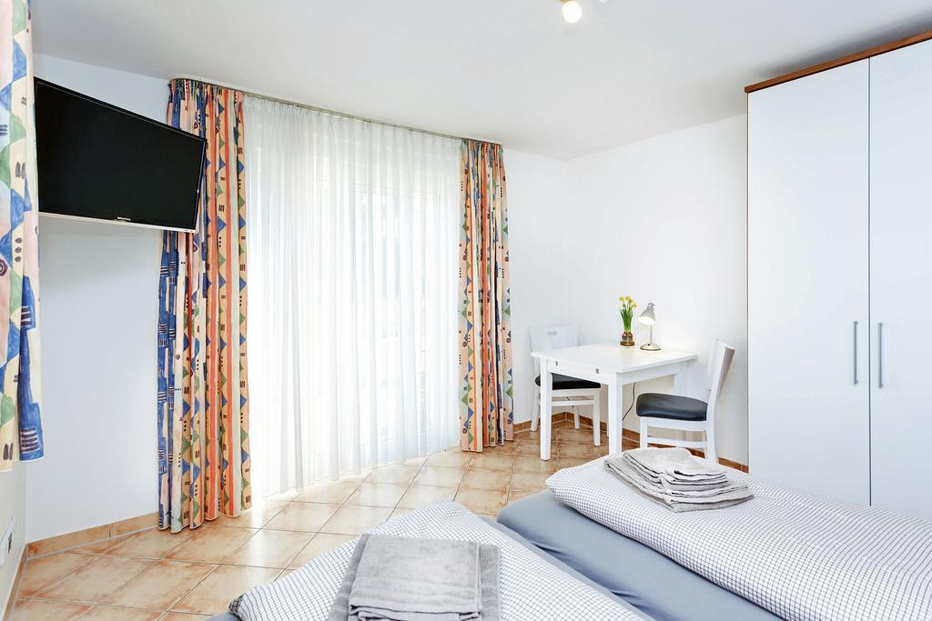 Ferienwohnung Берлин Екстериор снимка